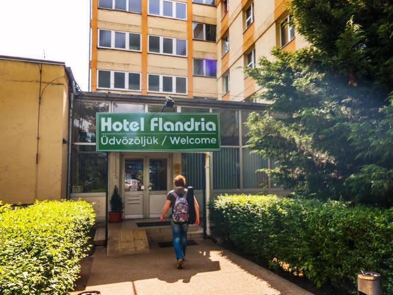 Hostel Flandria Budapest Exteriör bild